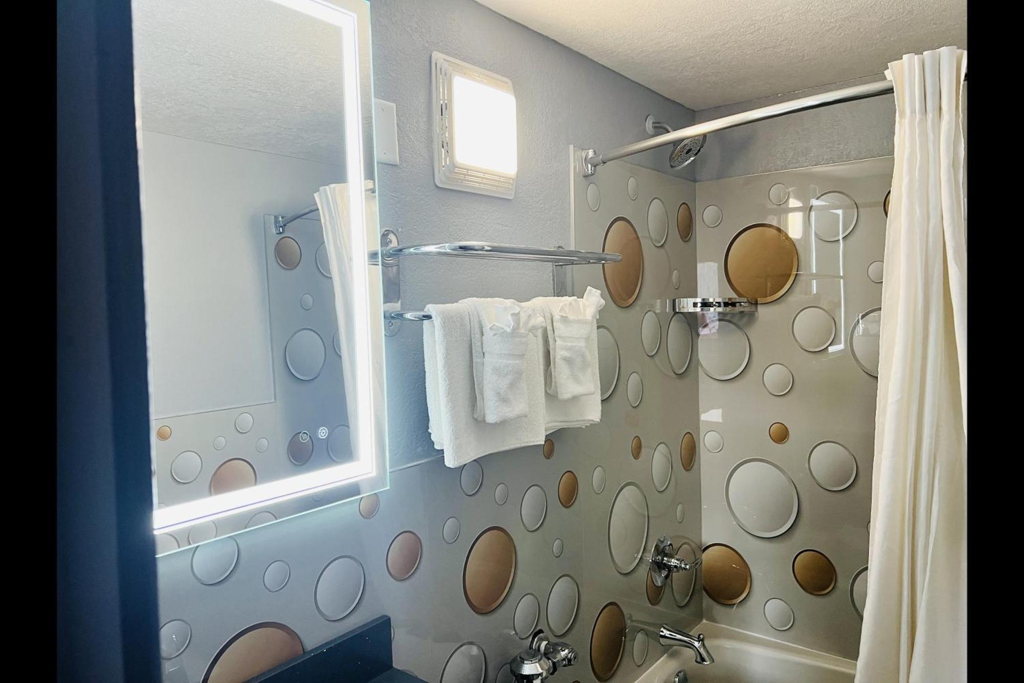 Executive Inn By Belvilla Owatonna Hwy 35 ภายนอก รูปภาพ