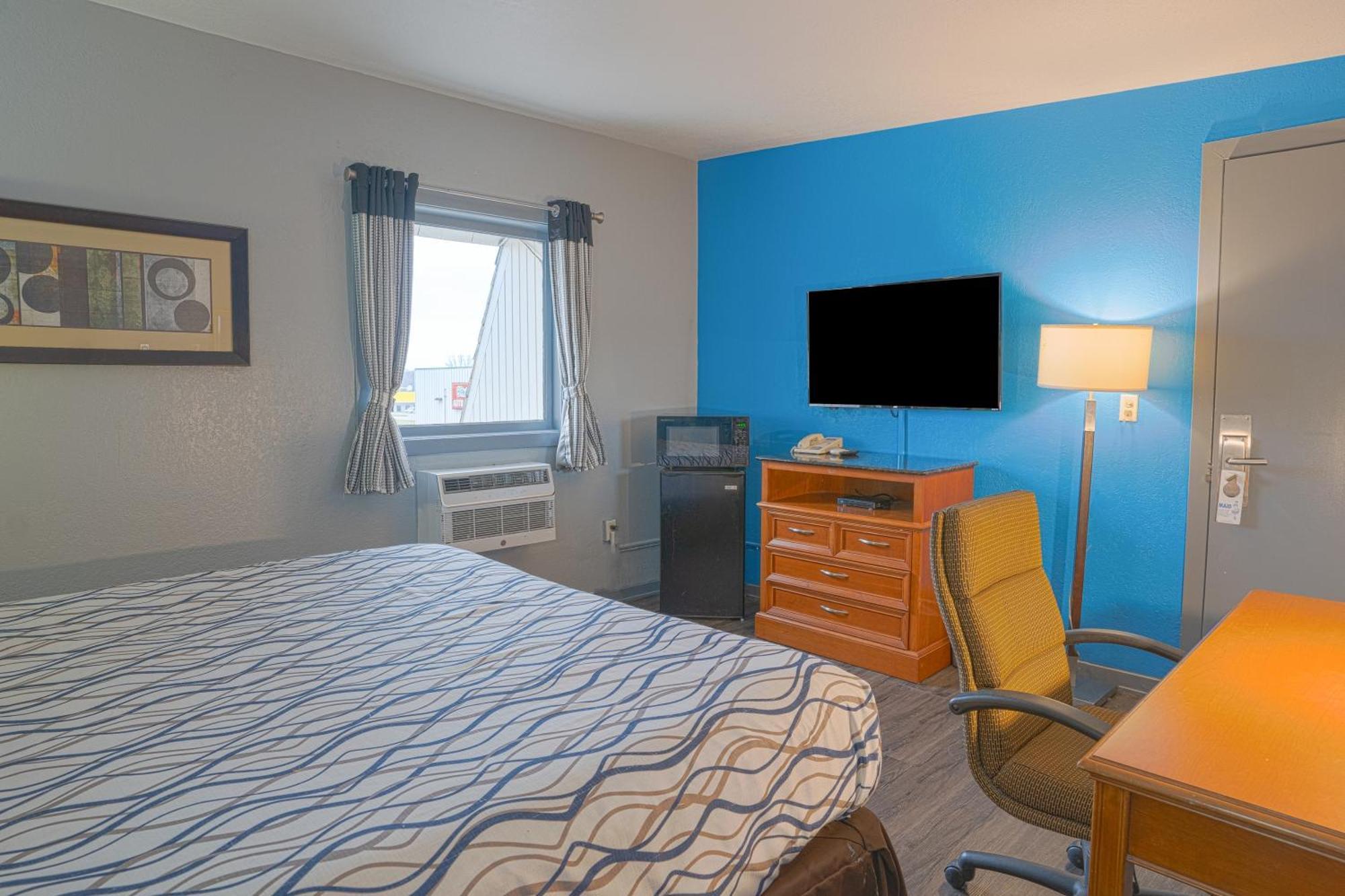 Executive Inn By Belvilla Owatonna Hwy 35 ภายนอก รูปภาพ